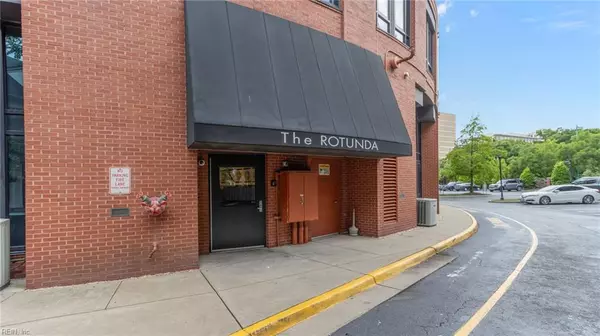 Norfolk, VA 23510,415 Saint Pauls BLVD #206