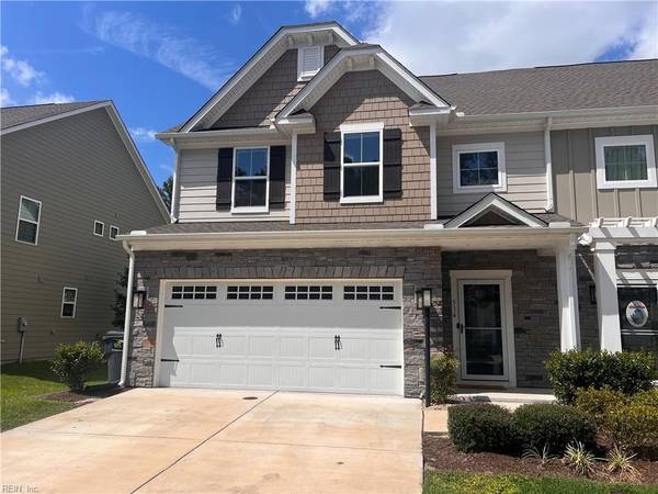 514 Eldridge LN, Chesapeake, VA 23323