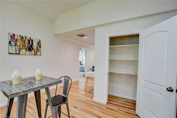 Portsmouth, VA 23701,126 Oregon AVE