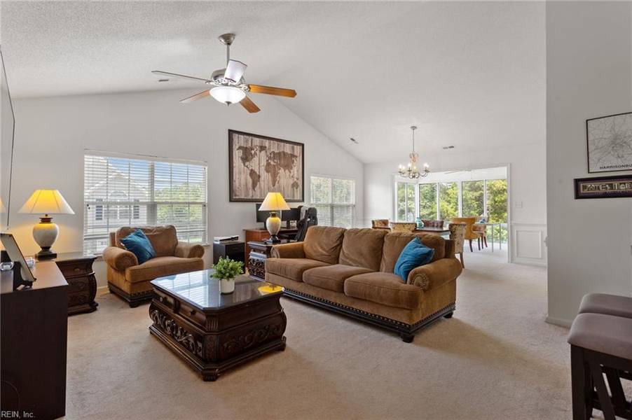 1502 Waters Edge LN, Suffolk, VA 23435