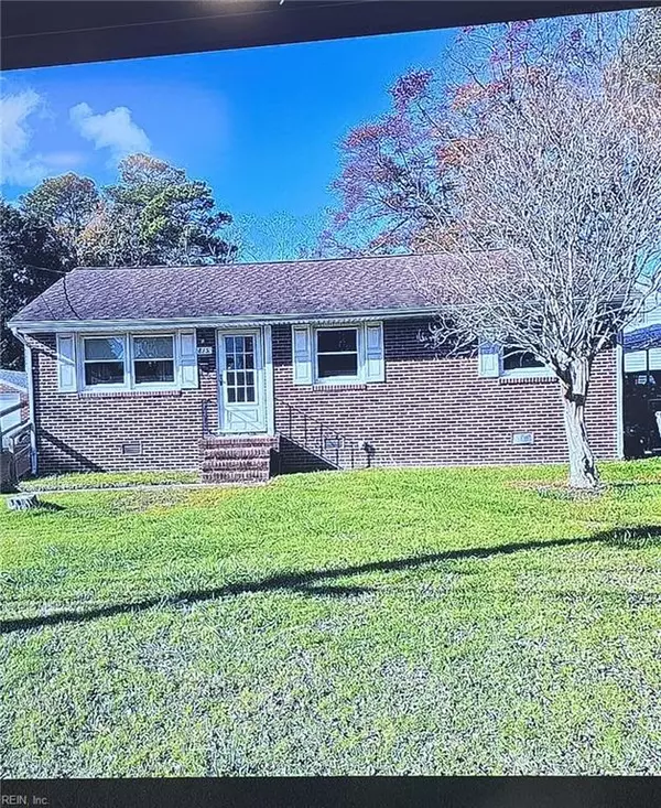 815 Redheart DR, Hampton, VA 23666