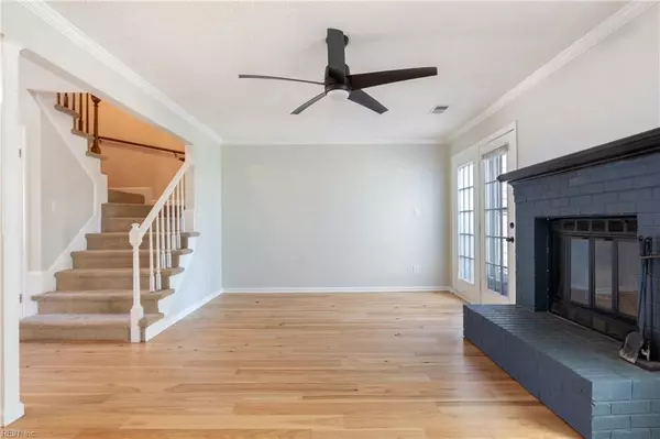 5250 Settlers Park DR, Virginia Beach, VA 23464