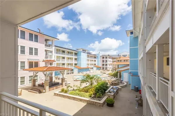 3700 Sandpiper RD #223, Virginia Beach, VA 23456