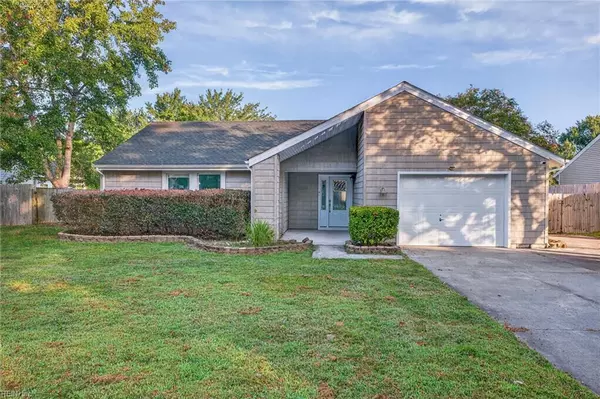 2604 Saint Regis LN, Virginia Beach, VA 23453