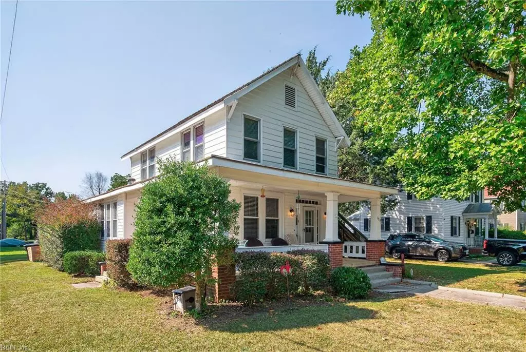 Portsmouth, VA 23702,114 Maxwell AVE