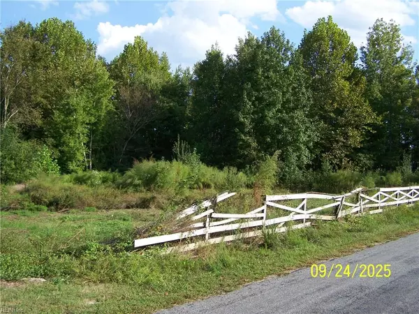 33047 Harvest DR, Carrsville, VA 23315