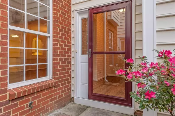 4245 Falcon Creek DR, Williamsburg, VA 23188