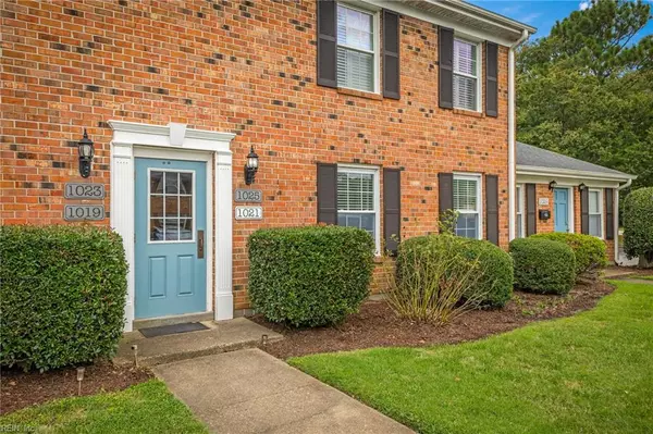 1021 Barclay SQ,  Virginia Beach,  VA 23451