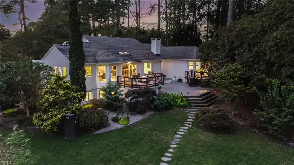 Virginia Beach, VA 23451,952 Oriole DR