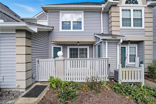 617 Rue Marseille, Chesapeake, VA 23320