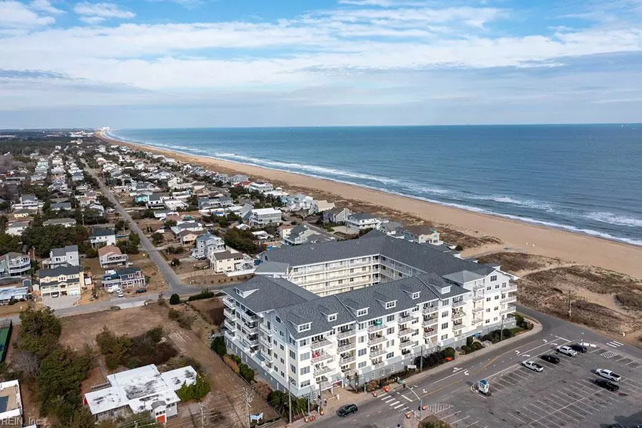 Virginia Beach, VA 23456,204 Sandbridge RD #402