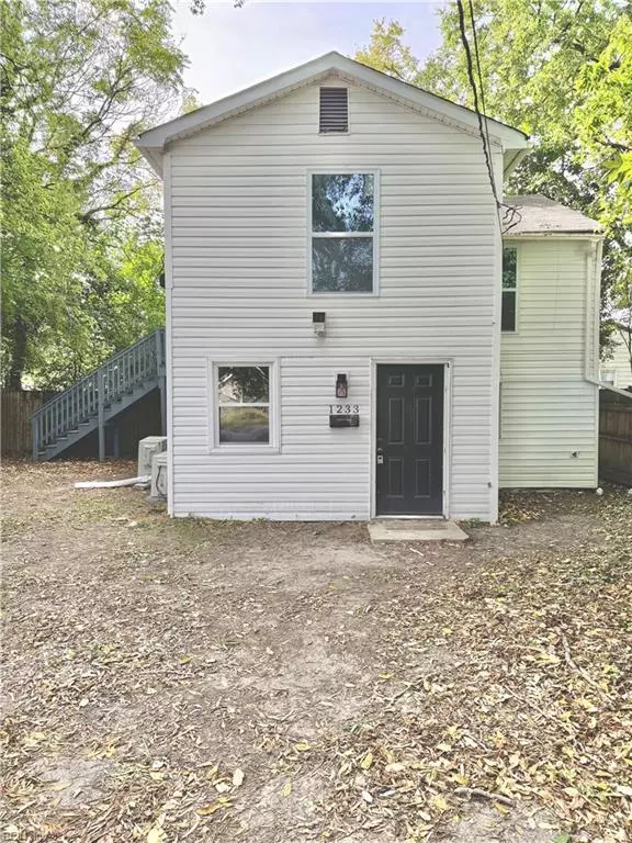 1233 Centre AVE, Portsmouth, VA 23704