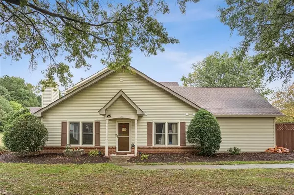 50 Ridge Wood DR, Hampton, VA 23666