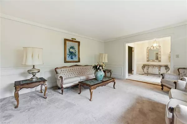 Williamsburg, VA 23188,4971 Burnley DR