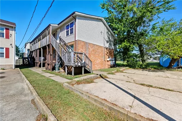 9633 15th Bay ST, Norfolk, VA 23518