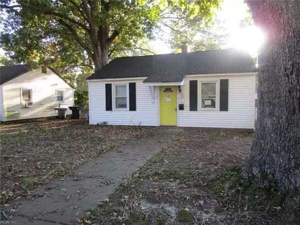 919 Ridgeway AVE, Hampton, VA 23661