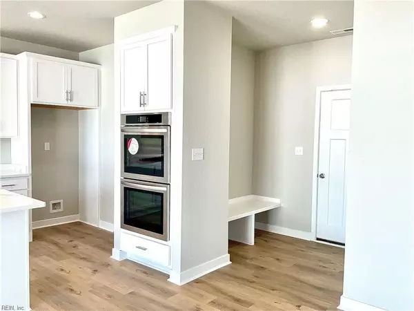 Virginia Beach, VA 23456,4321 Danali LN