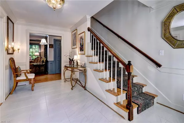 Williamsburg, VA 23185,10 Whitby CT