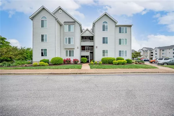 205 Dockside DR #C, Hampton, VA 23669