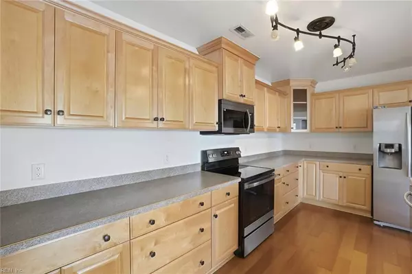 Chesapeake, VA 23320,1 Sandy Point LN #218