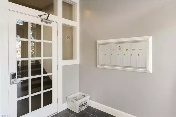 Norfolk, VA 23517,1915 Colonial AVE #3