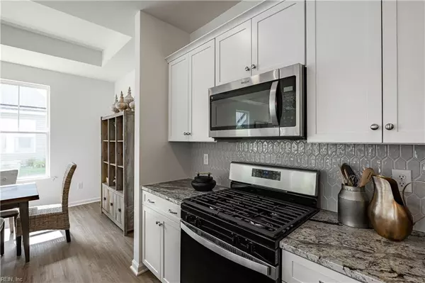 Smithfield, VA 23430,206 Oxford AVE #47-2