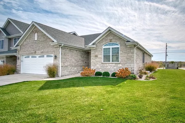 Schererville, IN 46375,2331 Waterford CIR