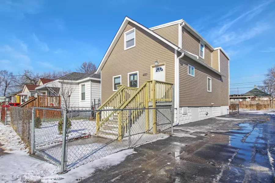 1253 Sherman ST, Hammond, IN 46320