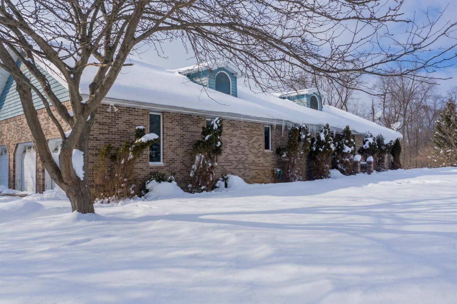 908 S Alcin DR, Westville, IN 46391