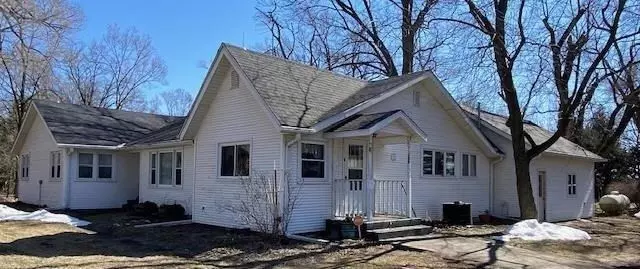 7643 W 700, Fair Oaks, IN 47943