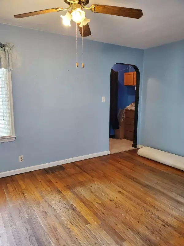 Hobart, IN 46342,3254 N Lake Park AVE