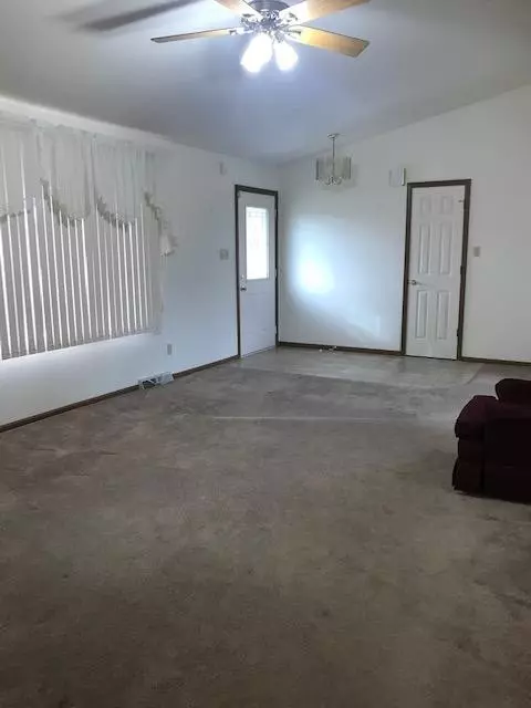 Hebron, IN 46341,289 Seasons View CT