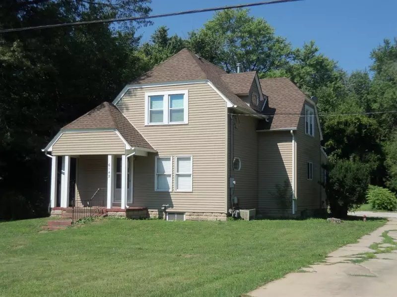 6142 Grand BLVD, Hobart, IN 46342