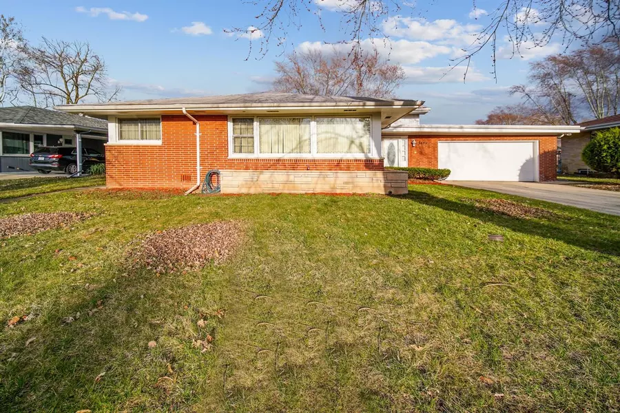 5449 Van Buren ST, Merrillville, IN 46410