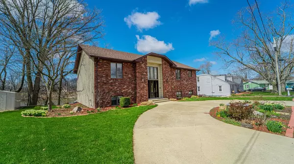 Hobart, IN 46342,1242 River TER