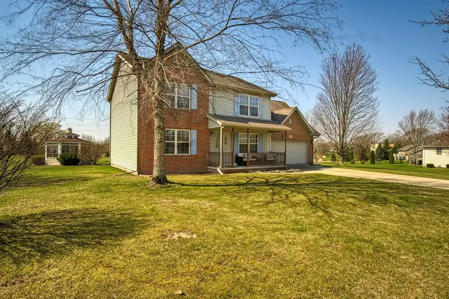 6961 E 85th CT, Merrillville, IN 46410