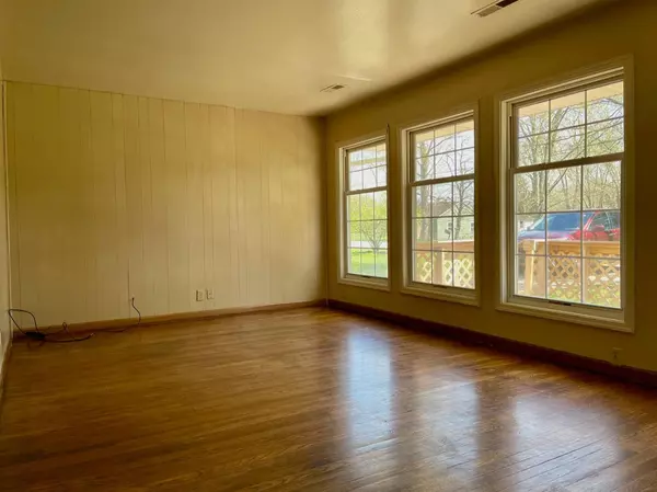 North Judson, IN 46366,6575 S 375