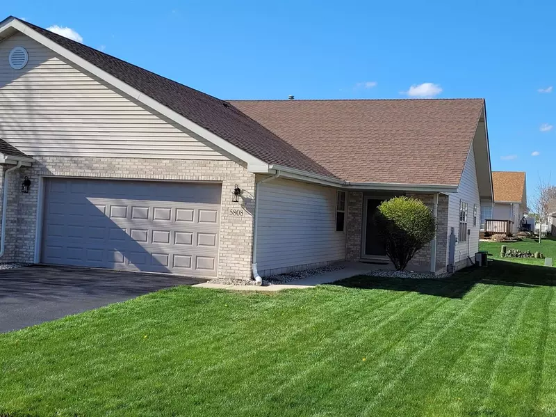 5808 Iris LN, Schererville, IN 46375