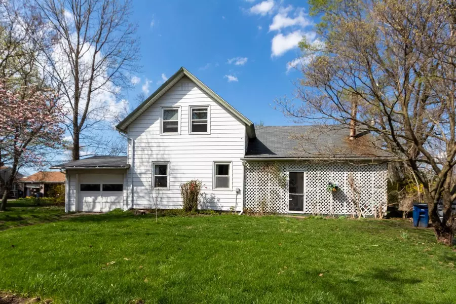 7311 E 200, Mill Creek, IN