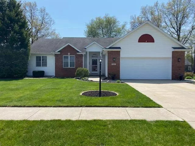 302 Ross AVE, Kouts, IN 46347