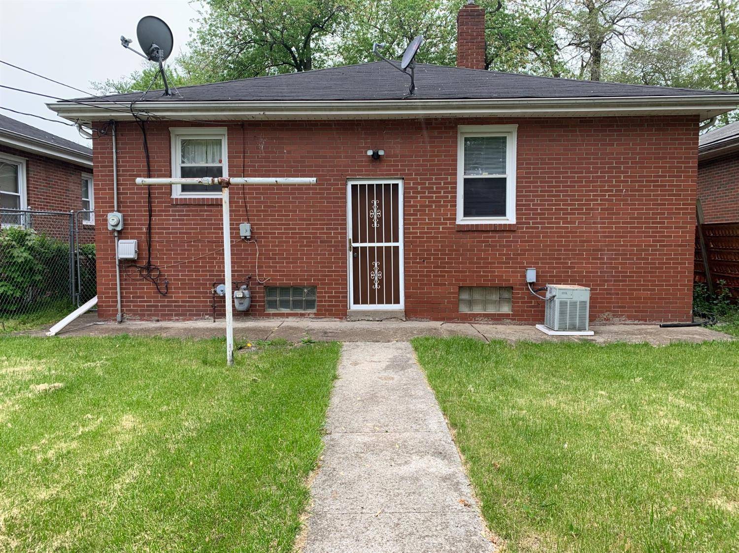 Gary, IN 46409,4429 Carolina ST