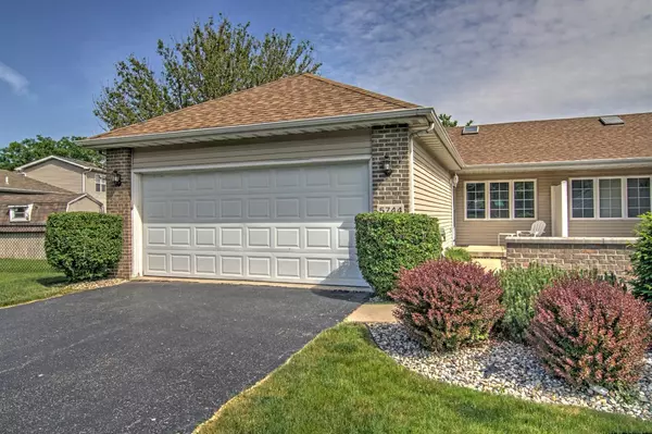 5744 Gull DR, Schererville, IN 46375