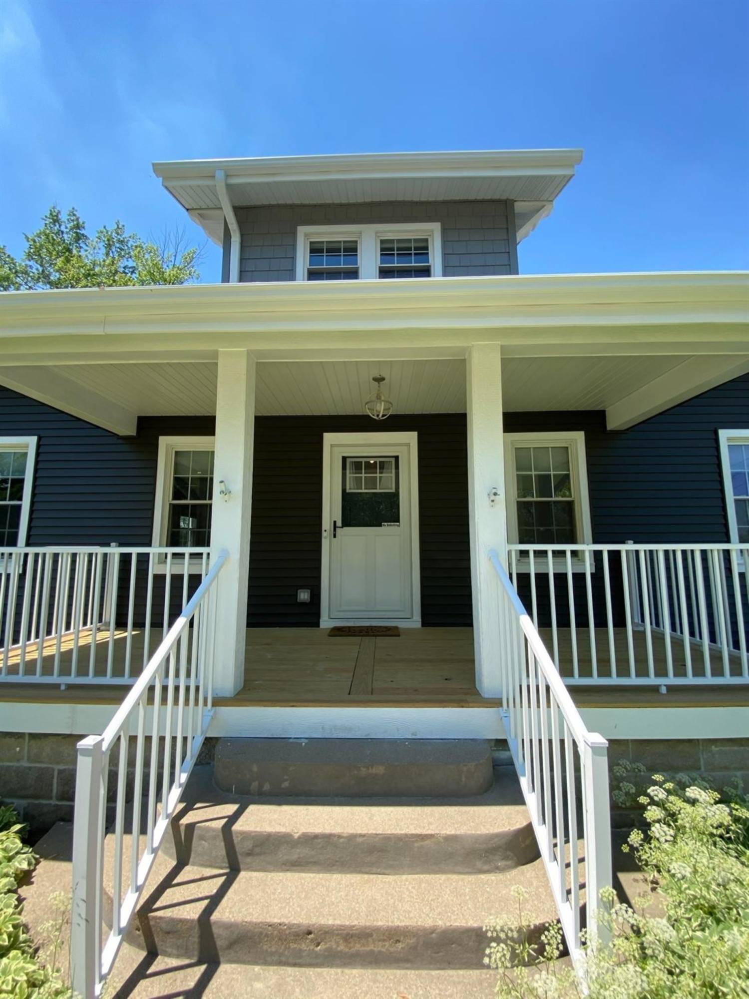 Valparaiso, IN 46385,901 Campbell ST
