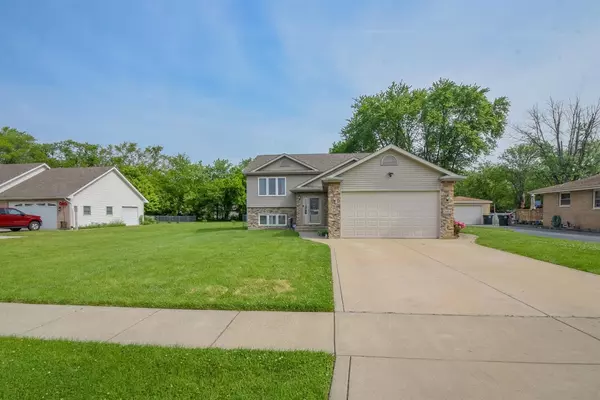 Hobart, IN 46342,2684 E Cleveland AVE