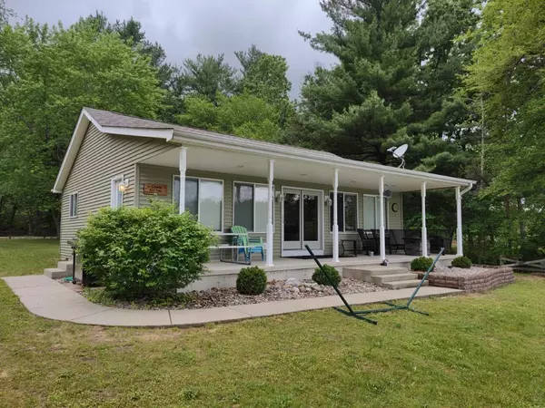 Monterey, IN 46960,8714 S Oak ST