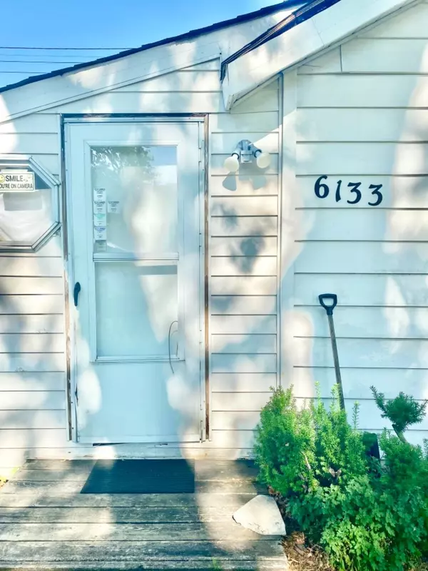 Hammond, IN 46323,6133 Marshall AVE