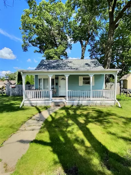 147 N Wright ST, Griffith, IN 46319