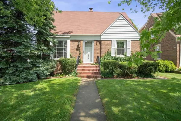 Hammond, IN 46324,815 175th ST