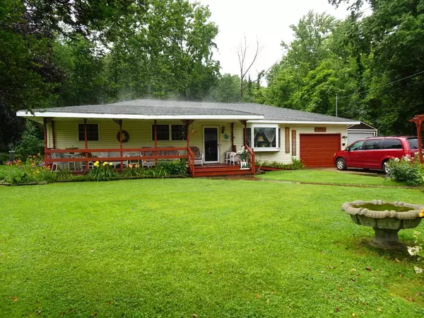 Knox, IN 46534,211 N Allen DR