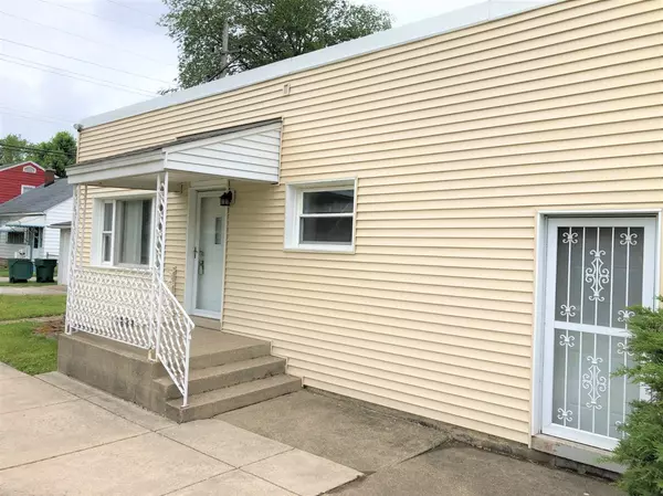 Hammond, IN 46324,1005 173rd ST